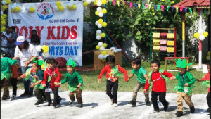 Poly Kids Dalanwala Branch Celebrates Its Annual Sports Meet | पॉली किड्स डालनवाला शाखा ने अपनी वार्षिक स्पोर्ट्स मीट मनाई