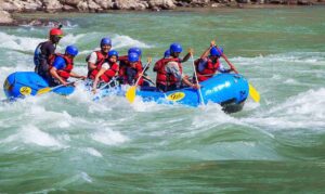 River Raft Guide Training Camp at Rishikesh Dehradun Uttarakhand Dec 2022