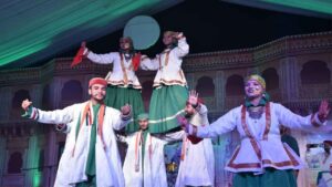 Tag of Folk Uttarakhand Performanc Images