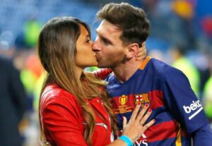 Lionel Messi love story : A look at his love story with childhood friend turned-wife Antonella | लियोनेल मेस्सी प्रेम कहानी: बचपन की दोस्त बनी पत्नी एंटोनेला के साथ उनकी प्रेम कहानी पर एक नज़र