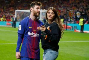 Lionel Messi love story : A look at his love story with childhood friend turned-wife Antonella | लियोनेल मेस्सी प्रेम कहानी: बचपन की दोस्त बनी पत्नी एंटोनेला के साथ उनकी प्रेम कहानी पर एक नज़र